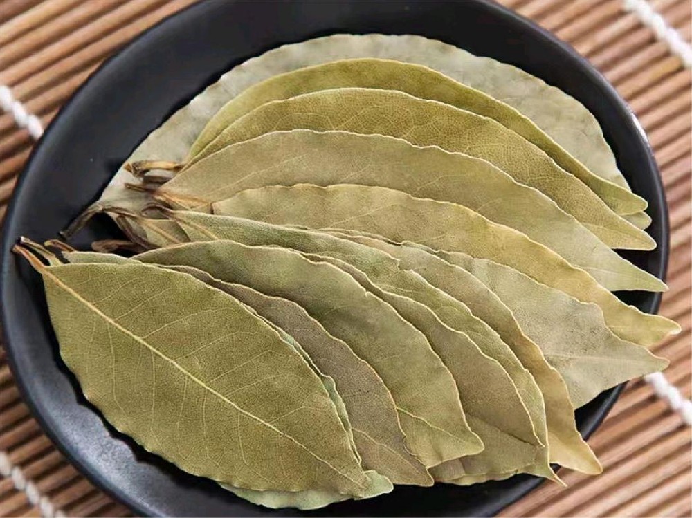 小葉藏乾坤：被忽略的“鹵味之魂”香葉，天然香料加一片香氣立刻高級(jí)起來
